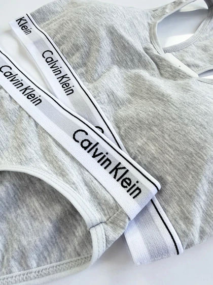 ست نیم‌تنه کاپ‌دار و شورت اسلیپ نخ پنبه کلوین کلاین Calvin Klein
