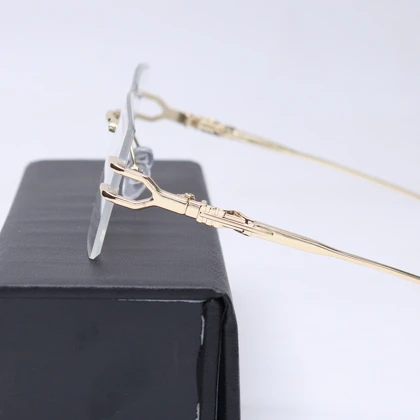 عینک برند CHROME HEARTS کد 181446