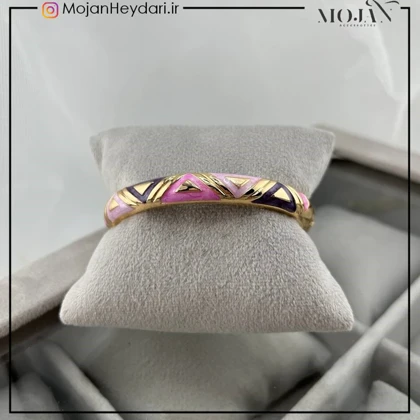 دستبند زنانه بنگل با طرح میناکاری شیک و ظریف کد bg10036