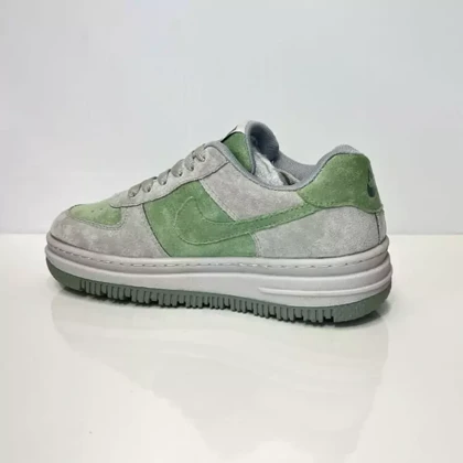 کفش راحتی زنانه نایکی مدل جردن طوسی سبز با کفی طبی