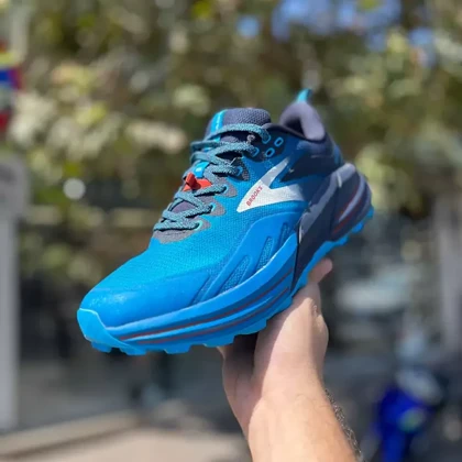 کفش روزمره مردانه بروکس مدل کسکادیا Cascadia 16 کیفیت مستر آبی