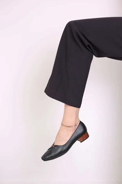کفش پرسنلی پاشنه‌دار زنانه کد 230
