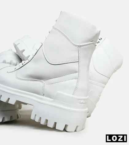 بوت مردانه سفید بالنسیاگا مدل 6230