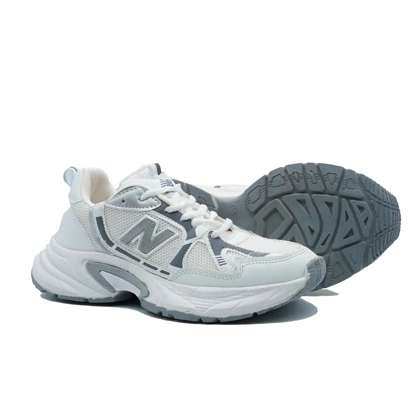 کفش کتانی زنانه نیوبالانس مدل 0679 New Balance