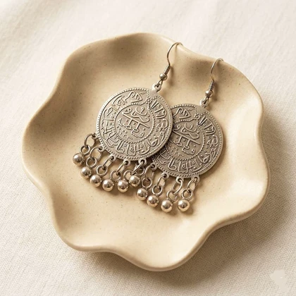 گوشواره آویز ورشو طرح سکه