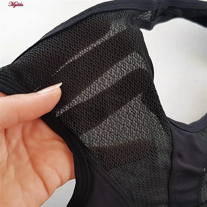 نیم‌تنه ورزشی زنانه رنگ مشکی ماییلدا مدل 5335-876