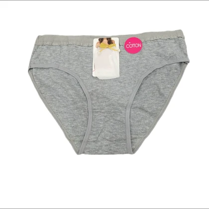 شورت زنانه کبریتی وارداتی مدل لبه کنگره‌ای