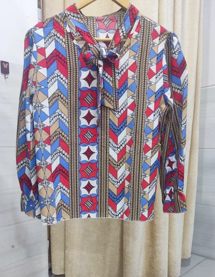 بلوز زنانه طرحدار