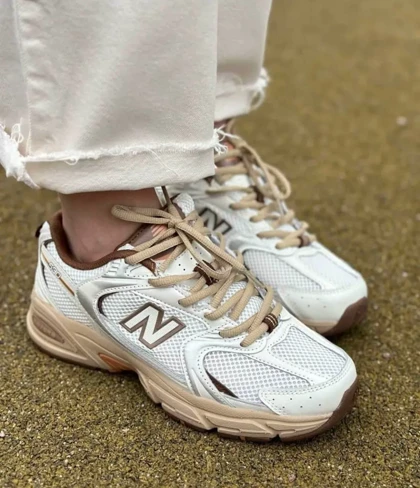 کتانی ویتنامی نیوبالانس 530 سفید کاراملی New balance 530 white caramel