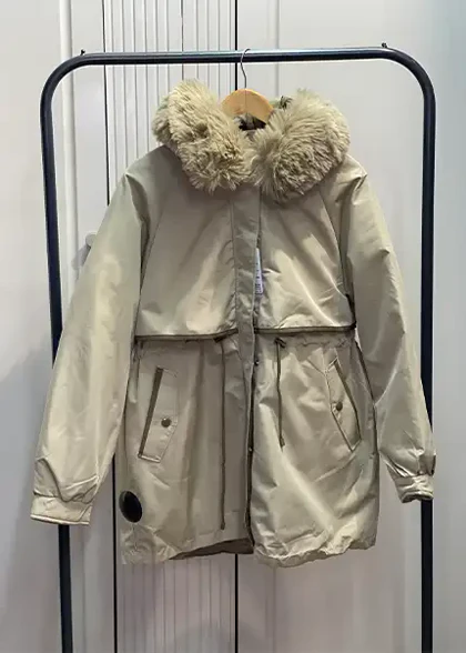 کاپشن دو رنگ