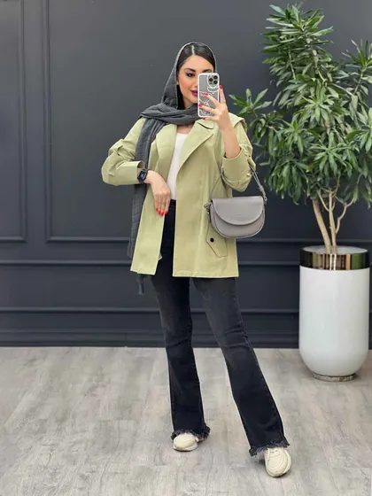 مانتو سرشانه ژیله دار پشت پاگن