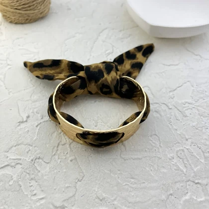 تکدست زنانه طرح پلنگی مدل نایارا با گره فانتزی