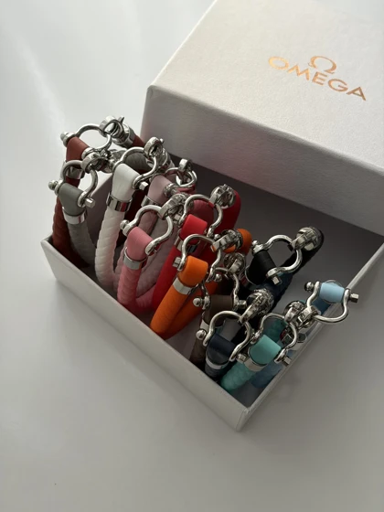 دستبندهای امگا - Omega