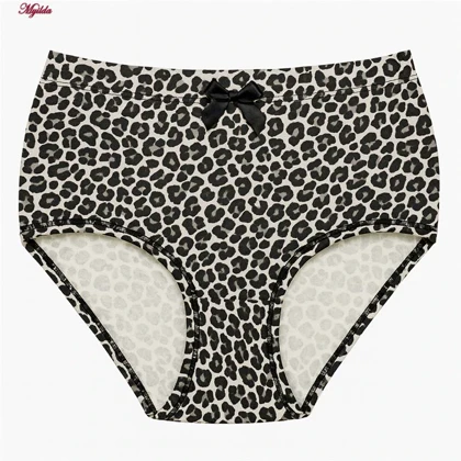 شورت زنانه ماییلدا مدل پلنگی کد 5453