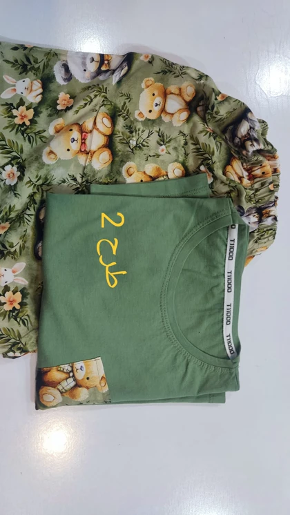 کراپ شورتک زنانه راحتی