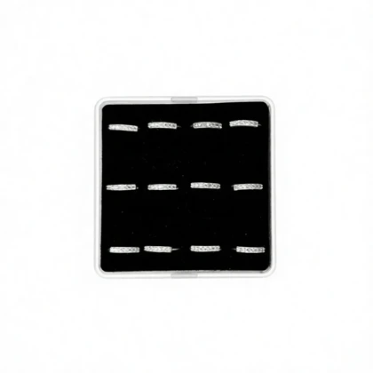 پیرسینگ بینی نقره نگین‌دار