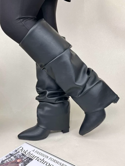بوت زنانه پاشنه‌دار کاوری چروک ژیوانشی GIVENCHY کد 1748 دختر طهرونی