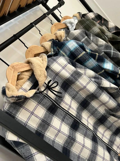 سویشرت چهارخانه کلاهدار 6110