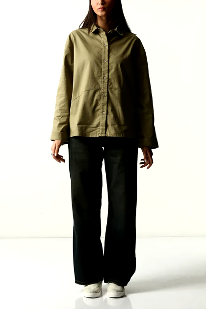 شومیز برش‌دار پشت بلند زنانه