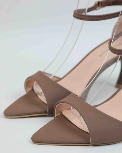 1067 - پاشنه دور مچی 1067