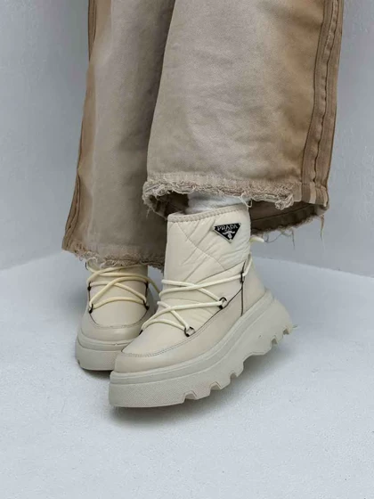 نیم بوت کاپشنی PRADA