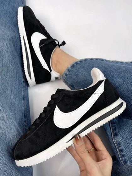 نایک کورتز 1953