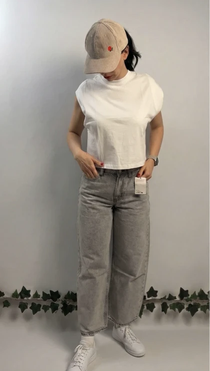 تیشرت زارا سفید