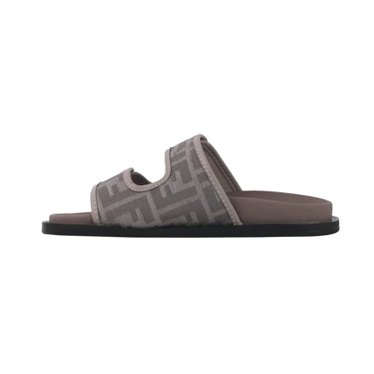 صندل زنانه فندی دو سگک کرم کد 3215