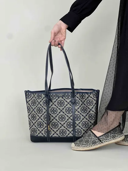 توری برچ شاپینگ سرمه ای