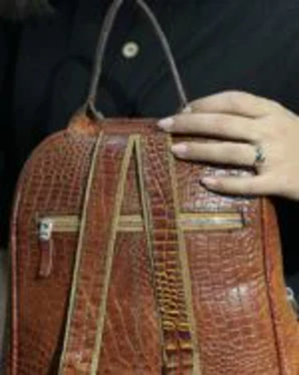 کوله چرم طبیعی داریا عسلی