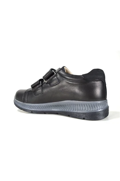 کفش های روزمره بچگانه ortopedia