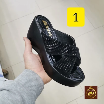 صندل و روفرشی مجلسی لژدار نگینی زنانه
