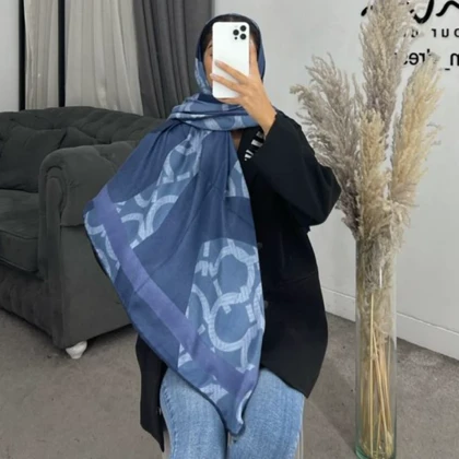 روسری طرح دار