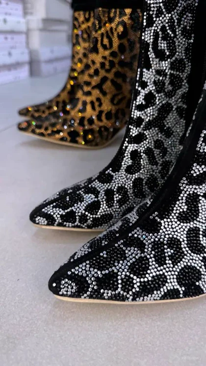 7007 - نیم بوت پلنگی نگینی 7007