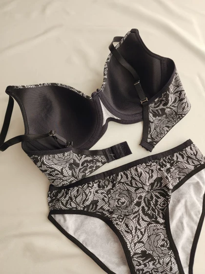 ست تمام نخی فنردار ابرنازک برند رومانو ROMANO کد: 1530