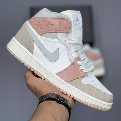 کفش نایک ایر جردن وان ساق‌دار پاستیلی Nike Air Jordan 1 High Pastel