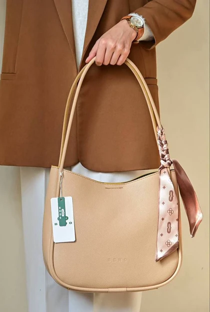 کیف دوشی زنانه بنو BENO مدل سپنتا کد4901