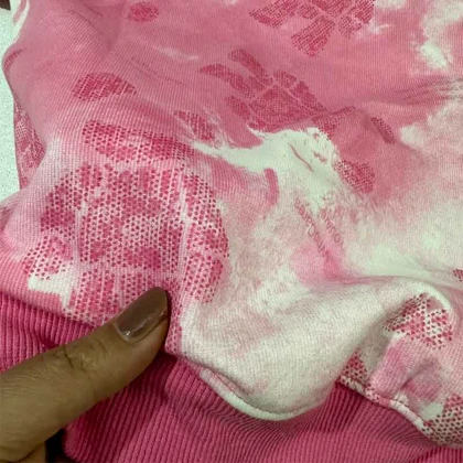 بلوز دخترانه صورتی طرح خرس اکلیلی