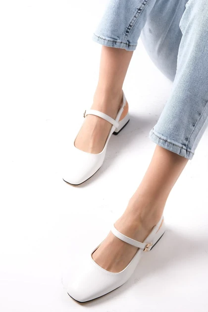 کفش پاشنه‌بلند کلاسیک زنانه میوگوستو mio-gusto