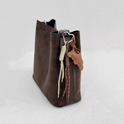 چارم بگ مدل کروسان