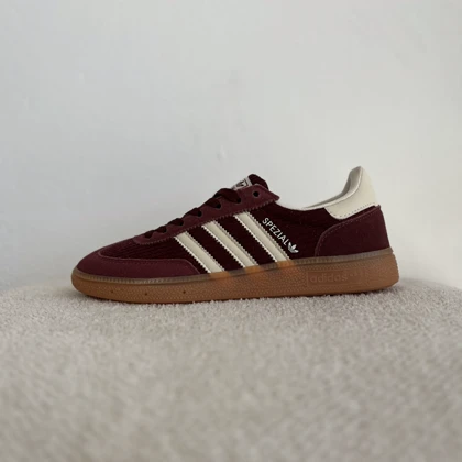 اسپزیال زرشکی کبریتی