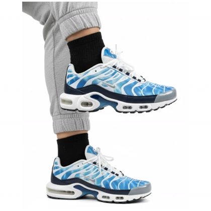 کتانی زنانه نایک تی ان