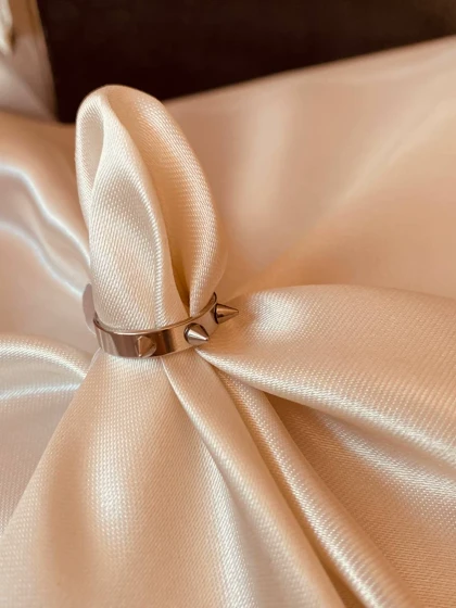 انگشتر تیغ تیغی استیل