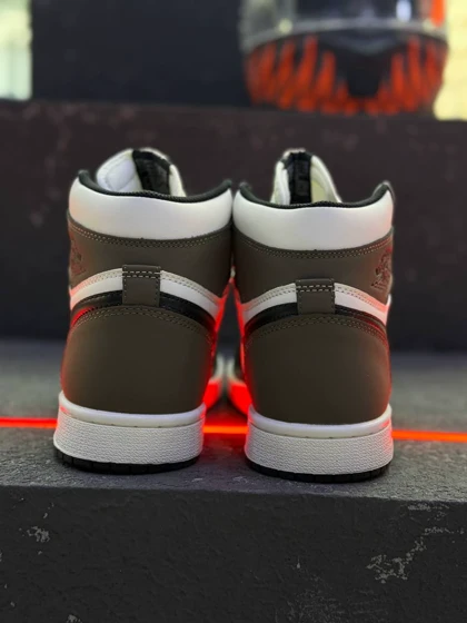 کتانی نایک ایر جردن1 ساق‌دار دارک موکا مستر کوالیتی Nike Air Jordan 1 Retro High OG Dark Mocha