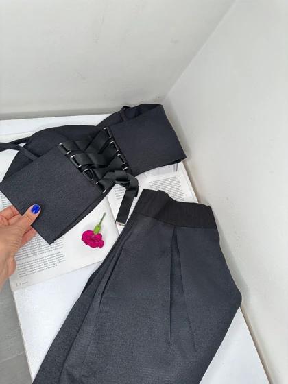 ست کراپ و شلوارک ژاکارد