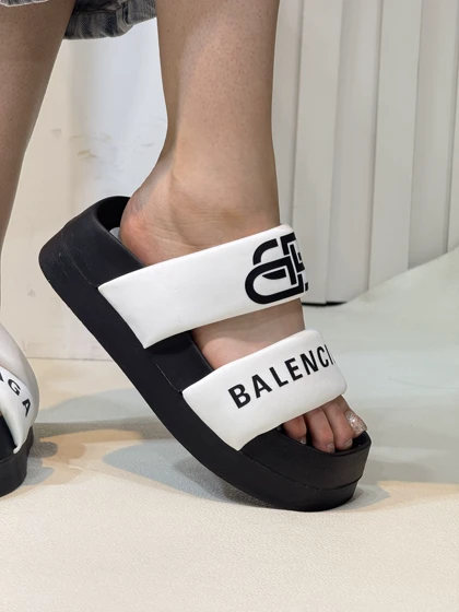 1212 صندل زنانه بالنسیاگا لژ 7سانت balenciaga