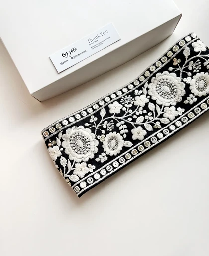 هدبند آی گل مشکی