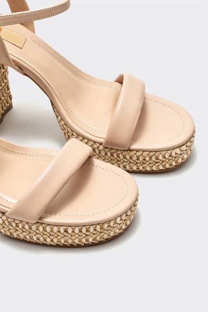 صندل زنانه اورجینال elle