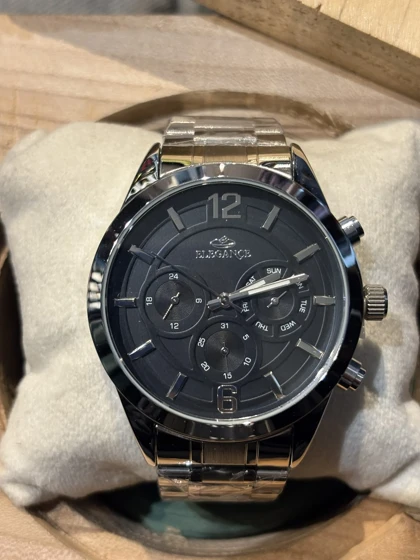 ساعت الگانس زنانه نقره ای صفحه مشکی