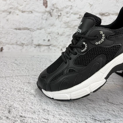 کفش کتانی زنانه آدیداس آستیر مشکی (Adidas Astir Black)